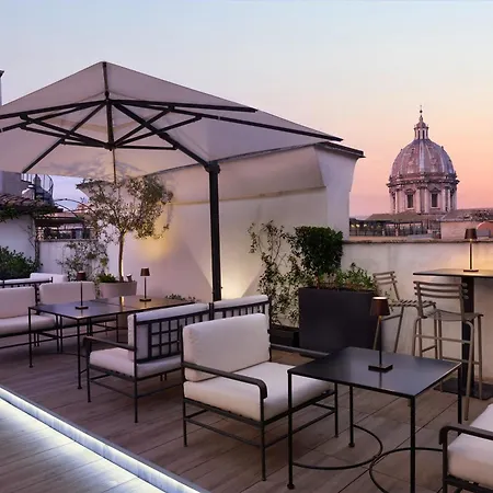 Отель Terrace Pantheon Relais 4*