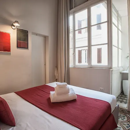 Terrace Pantheon Relais Hotel 4*