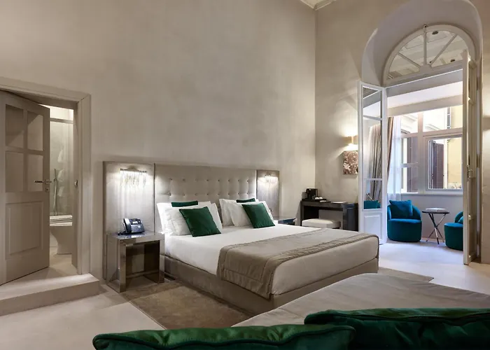 Terrace Pantheon Relais 4*