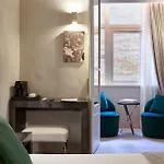 Terrace Pantheon Relais Hotel 4*