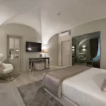 Terrace Pantheon Relais Hotel 4*