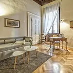 Terrace Pantheon Relais Hotel