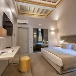Terrace Pantheon Relais 4* Řím